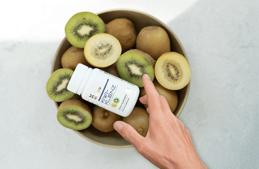 kiwifruits with Kiwi-Klenz